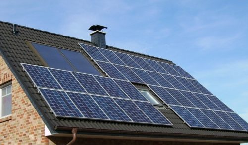 Nowe technologie zmieniają rynek. Warto stawiać na „zieloną” energię