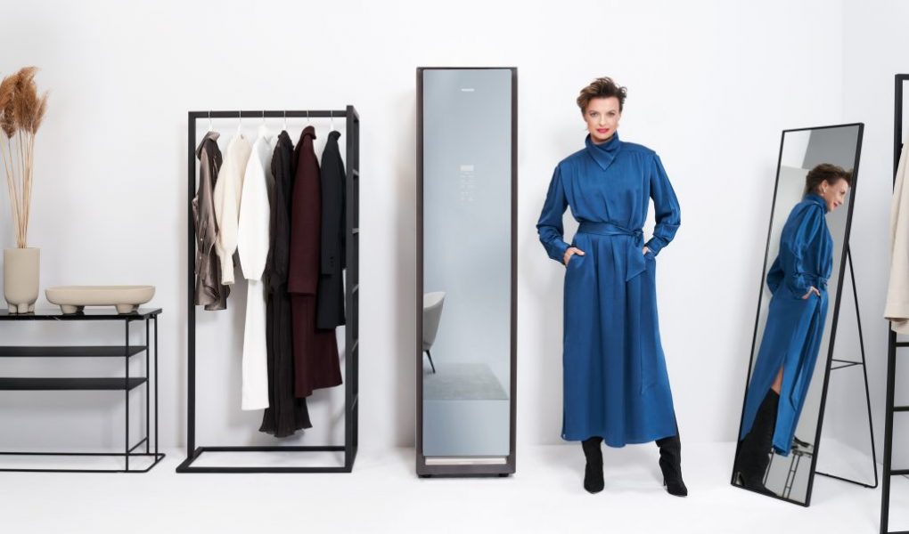 Samsung_KS_1097_rba_rba_F2-1-1024×683-1 Świeżość podkreślona zapachem: Kup szafę Samsung AirDresser i odbierz perfumy od Mo61